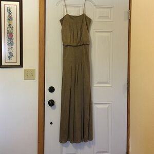 Stunning Sachin & Babi gold dress